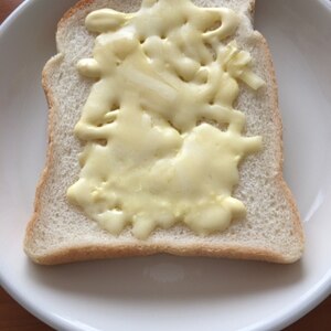 簡単朝食パン☆マヨチーズトースト